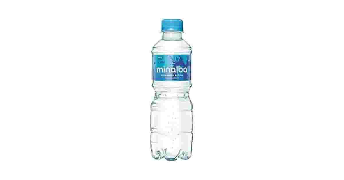 Melhor água mineral: Garrafa, lata ou caixa?