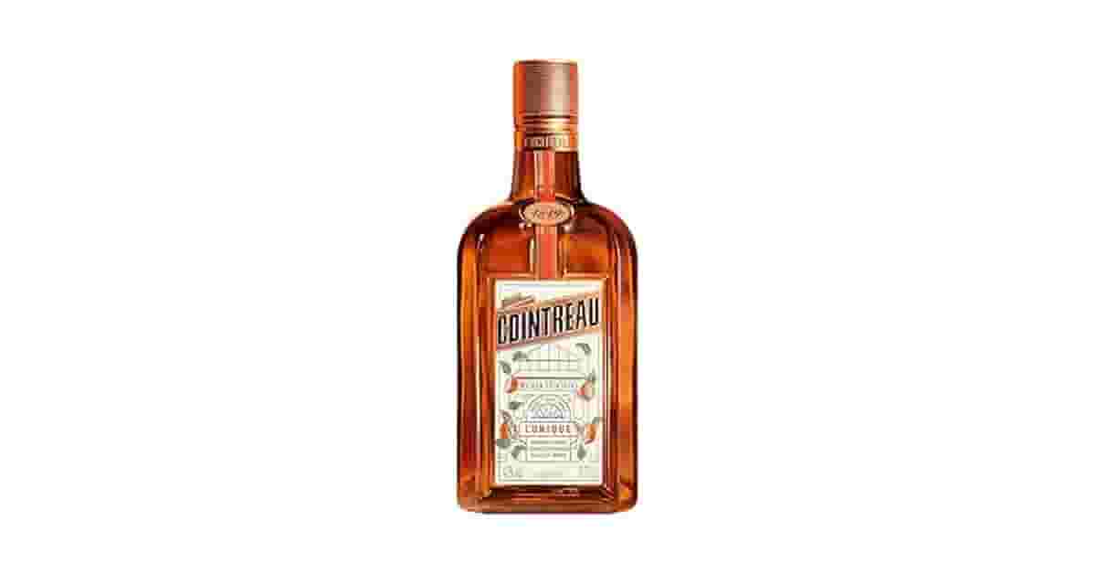 Melhor Licor de Laranja: Qual tipo usar em drinks?