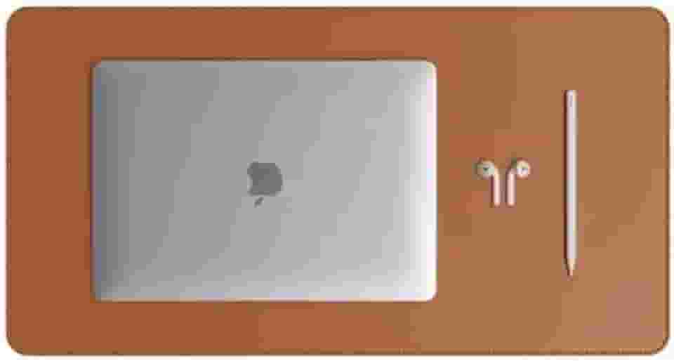 Mouse Pad Médio 70x30cm KingPad Couro Ecológico Caramelo – Desk Pad Antiderrapante para Escritório, Home Office e Estudo – Tapete de Mesa Resistente à Água