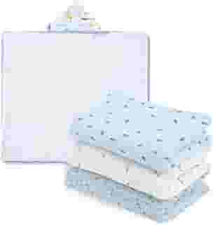 Kit Toalha De Banho Para Bebê 94cm x 70cm Com Capuz + Cueiro Flanel 100% Algodão Estampado (3 Unidades) - Maciez, Absorção E Conforto Para O Seu Bebê (Azul)