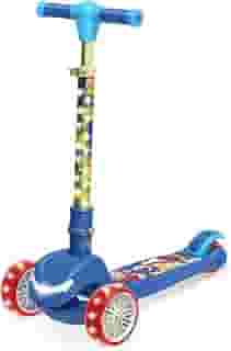 Jetson Character Kids Kick Scooter, luzes LED na haste e rodas iluminadas, estrutura leve, guidão ajustável em altura, sistema de inclinação para direção, mecanismo de dobra fácil