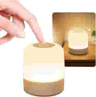Luminária de Mesa Abajur de Cabeçeira com 3 Modos de Iluminação 360° LED Botão Touch Sem Fio Recarregável Para Criado Mudo, Estudos, Trabalho, Quarto, Escritório, Sala, Decoração e Leitura (8,5x7cm)
