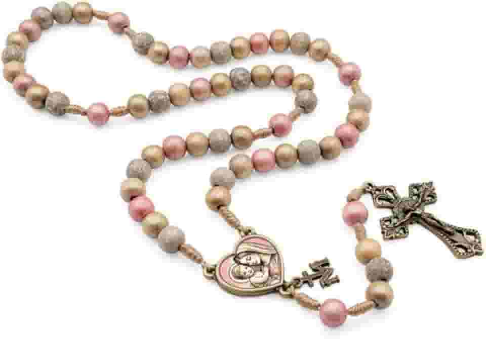 Terço Madeira Colorida Rosa Claro Cordçao 8mm Mãe de Todas as Mães