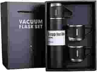 Kit Garrafa Térmica Inox 500ml com 3 Xícaras | Tampa com Copo, Abertura por Botão, Ideal para Viagem, Camping, Escritório e Academia, Café, Chá, Suco, Água gelada (Preta)