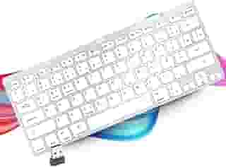 Teclado Sem fio Bluetooth e Receptor USB 2.4GHz ABNT2 Padrão Brasileiro Com tecla 'Ç' Teclado para Tablet e Celular, Android e iOS, Teclado para Notebook