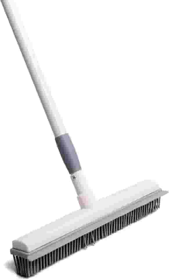 Simplo - Vassoura Emborrachada com Rodo Multiuso 2 em 1 Varre, Seca e Tira Pelos de Carpetes e Tapetes Limpa Pisos e Vidros