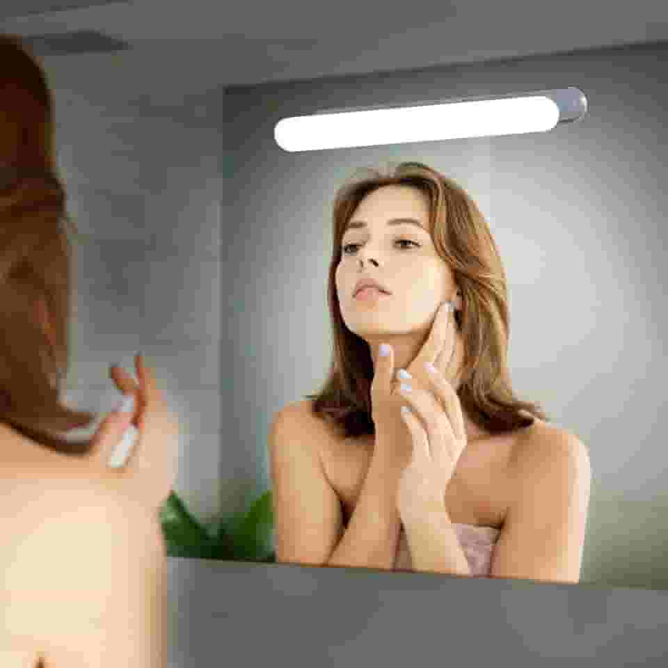 Luzes de maquiagem para espelho sem fio, brilho de cor ajustável e iluminação angular, LED de toque recarregável, 3 cores, cole para banheiro