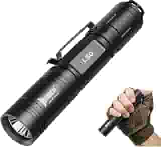 WUBEN L50 Lanterna LED recarregável, 1200 High Lumens Flash Light, Lanterna Tática IP68 à prova de água com 5 modos, Lanterna de mão EDC para emergências em casa e no campismo, Ferramenta para homem