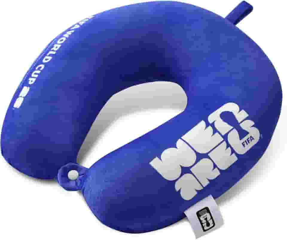 FIFA Almofada de pescoço para viagem da Copa do Mundo 2026, azul, espuma viscoelástica 100% pura, travesseiro de avião para viagem, carro, casa, escritório, capa lavável (azul)