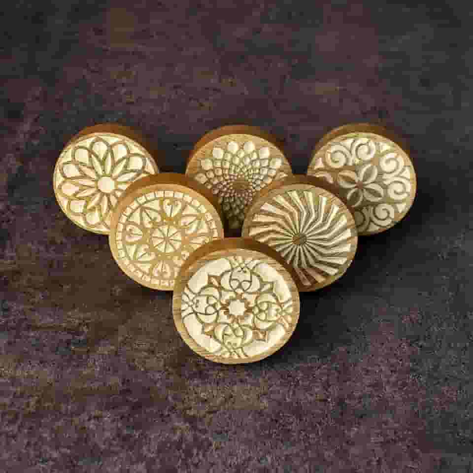 Puxadores de madeira Boho para gavetas de armários puxadores redondos florais de madeira para armário cozinha puxadores de gaveta de madeira - Conjunto de 6