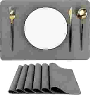 DEERYARD Jogo americano cinza reversível de couro sintético, conjunto com 6 - tapetes de mesa resistentes ao calor, à prova d'água, antiderrapantes, laváveis e laváveis para decoração de jantar