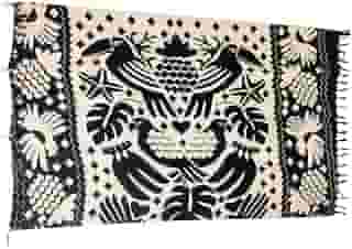 Canga Praia Étnico, Preto e Bege, Estampa Floral Geométrica, Estilo Boho Farmmy, com Franjas