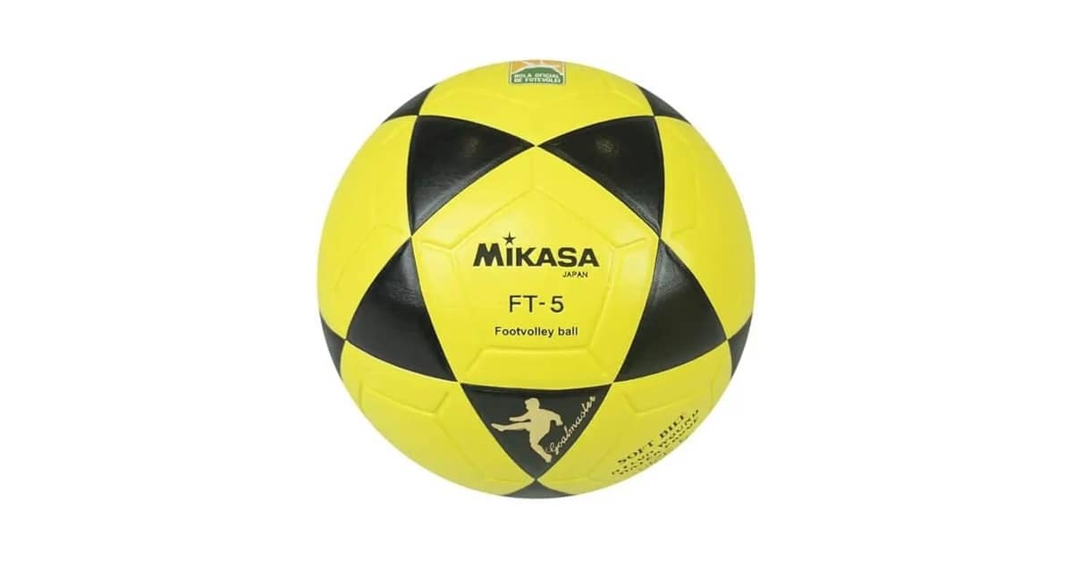 Melhor Bola de Futevolei: Altinha ou Profissional?