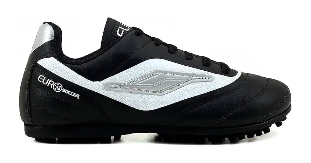 Melhor Chuteira Society Couro: Durabilidade e Controle