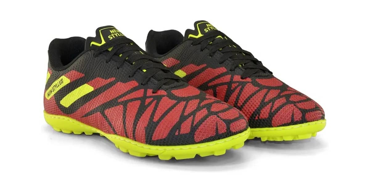 Melhor Chuteira Society para Grama Natural: Trava Ideal?