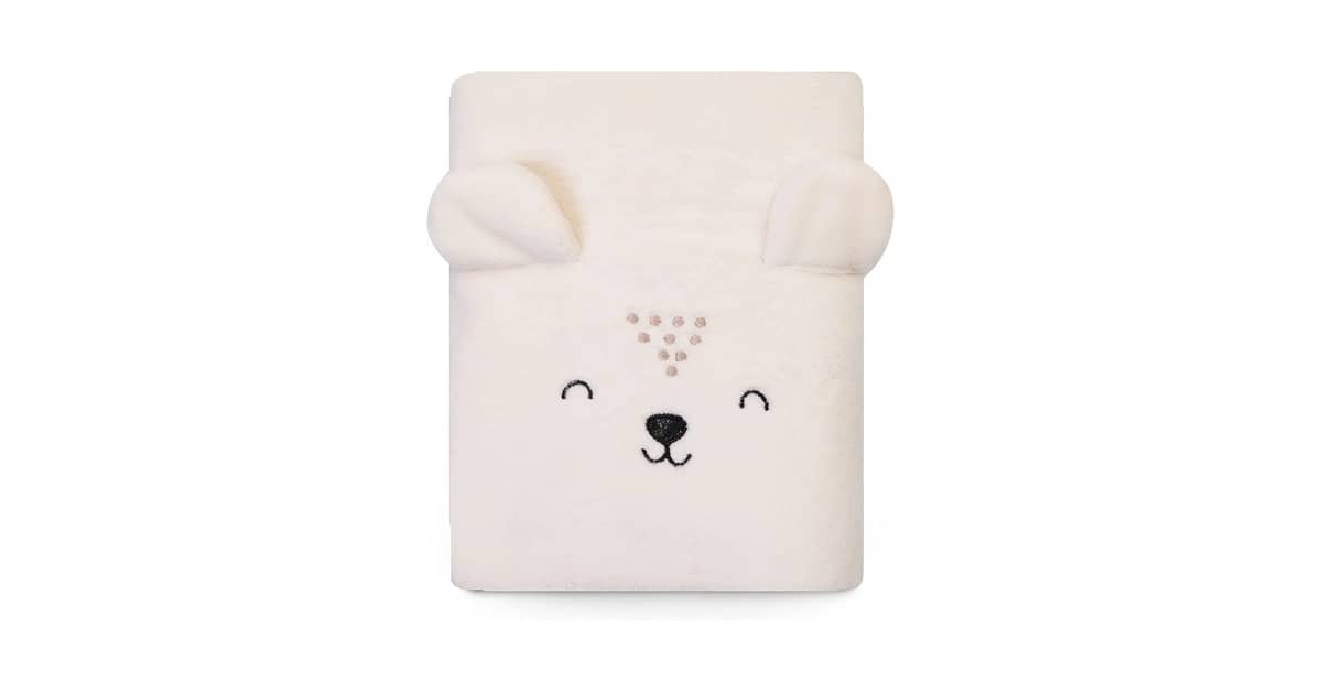 Melhor Cobertor para Bebê: Plush ou Microfibra?