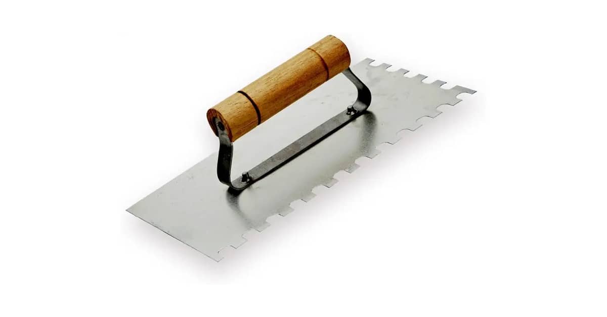 Melhor Desempenadeira Dentada: Qual Escolher Para Seu Projeto?