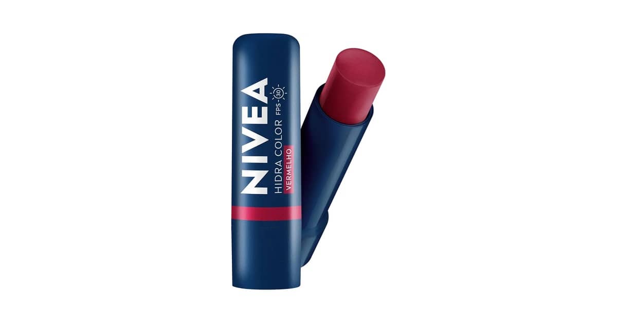 Melhor Hidratante Labial com Cor: Do brilho ao batom