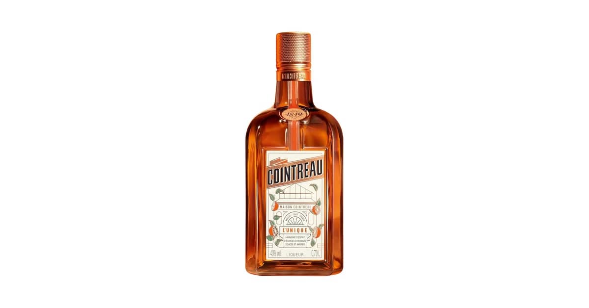 Melhor Licor de Laranja: Qual tipo usar em drinks?