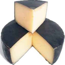 Queijo tipo Parmesão Capa Preta Minas Canastra, Peça