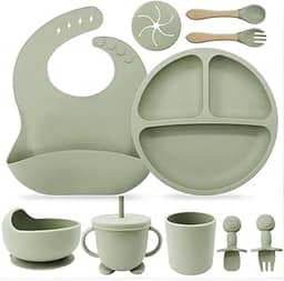Kit Introdução Alimentar Bebê 8 Peças Prato + Bowl Babador Copo + Tampa com Canudo + 2 Talheres + 2 Talheres Ponta Silicone Cabo de Madeira 100% Silicone Antitóxico Premium (Verde)