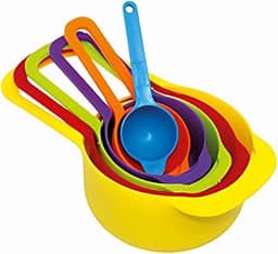 Colher medidora de plástico com 6 peças, com as medidas mais usadas em receitas. Prática e essencial na cozinha!