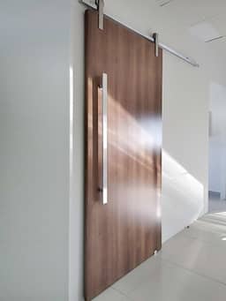 DECORPLACE, Porta Carvalho 80cm + Kit Correr 1,5m + Puxador 1m Escovado