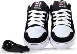 Tênis Skate Skatista Masculino Feminino Camurça Preto Branco Sola Colada Costurada