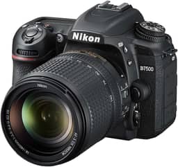 Nikon D7500 KIT 18-140mm VR - 20MP Câmera Digital DSLR Preta