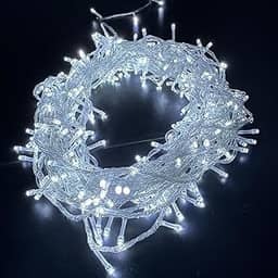 Pisca-Pisca LED 200 Lâmpadas-18 Metros-Branco Frio 110V | 8 Funções de Iluminação | Fio Transparente para Decoração Natalina e Festas - Three Brothers