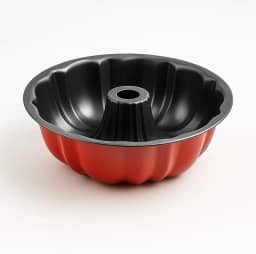 Forma Assadeira de Furo Central 24 cm Antiaderente para Bolo e Pudim Aço Resistente