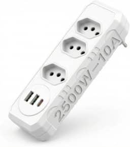 Extensão Tomada, 3 Tomadas e 2 Saídas USB e 1 Saída Tipo C, Botão de Liga e Desliga, Régua Com Filtro de Linha, Protege Seus Dispositivos Contra Curtos e Sobrecargas, 110V a 220V, Até 2500W