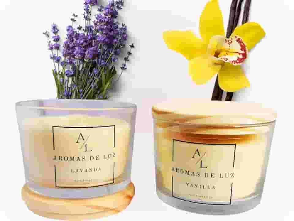 Kit Velas Aromáticas, 100g, Vanilla e Lavanda, 36 Horas de Duração, 2 Unidades