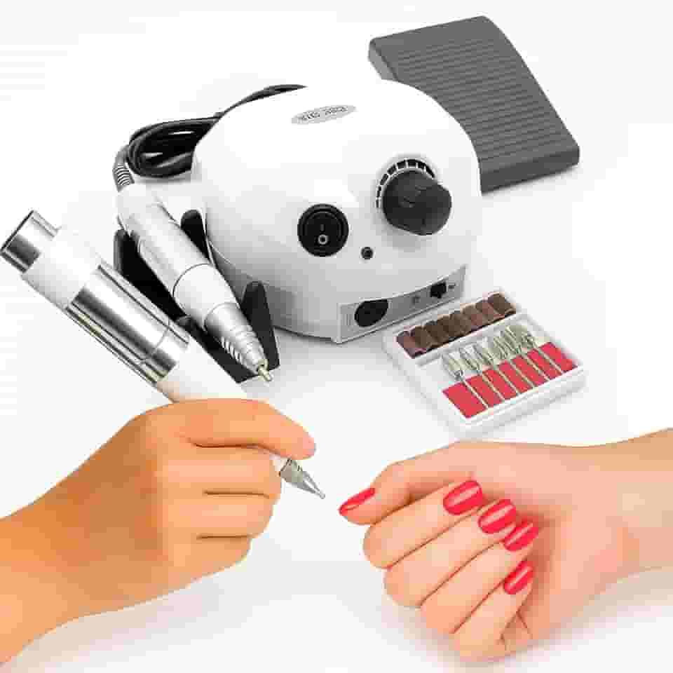 Kit Lixadeira Elétrica Profissional para Unhas Micromotor Com Pedal , Motor Porquinho, Com Kit de Brocas, para Manicure e Pedicure Branca 110V